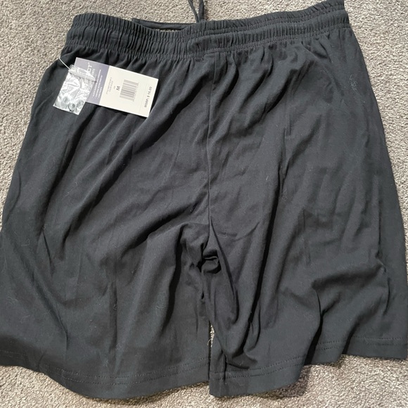Pair of men’s medium sleep shorts - Picture 6 of 6
